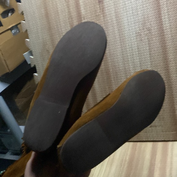 Minnetonka Tall Fringe front Lace suede Pocahontas boots womans size 7 - Picture 11 of 12